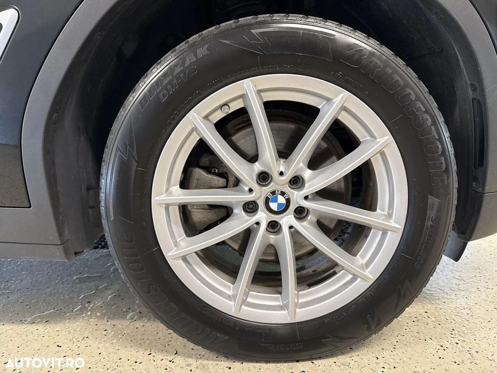 BMW X4 xDrive20i AT - 26