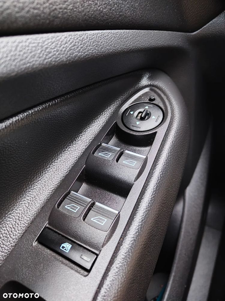 Ford Kuga 2.0 TDCi FWD ST-Line - 22