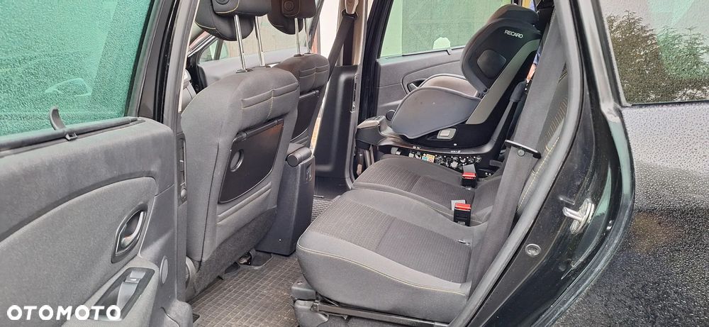 Renault Scenic - 6