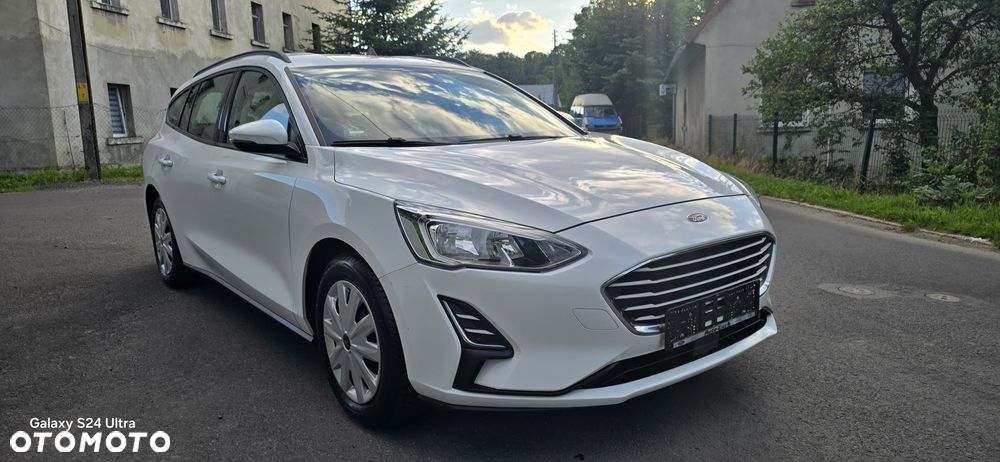 Ford Focus - 1