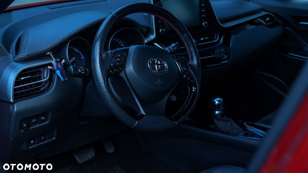 Toyota C-HR - 5