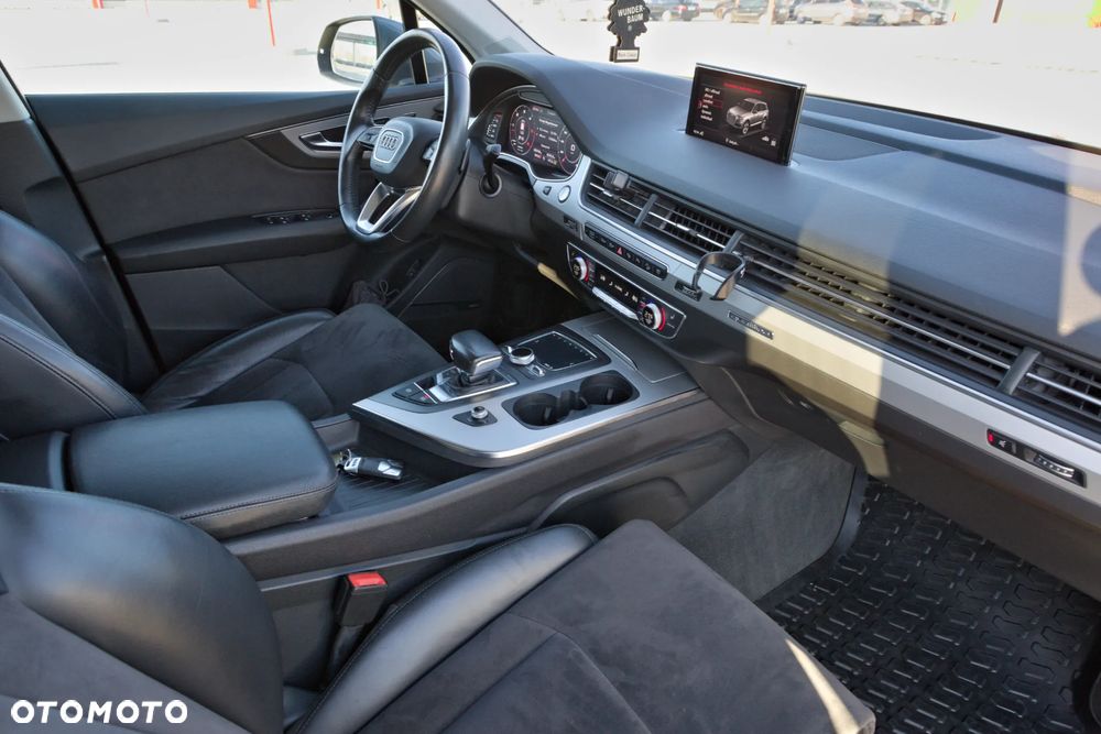 Audi Q7 45 TDI mHEV Quattro S Line Tiptr - 29