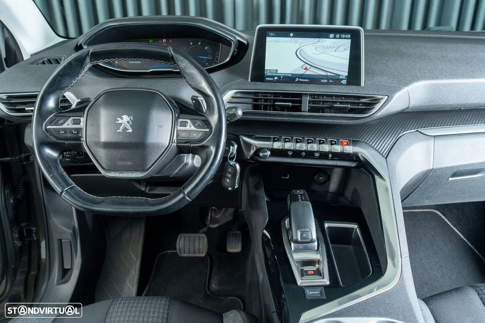 Peugeot 3008 1.5 BlueHDi Active Pack EAT8 - 11