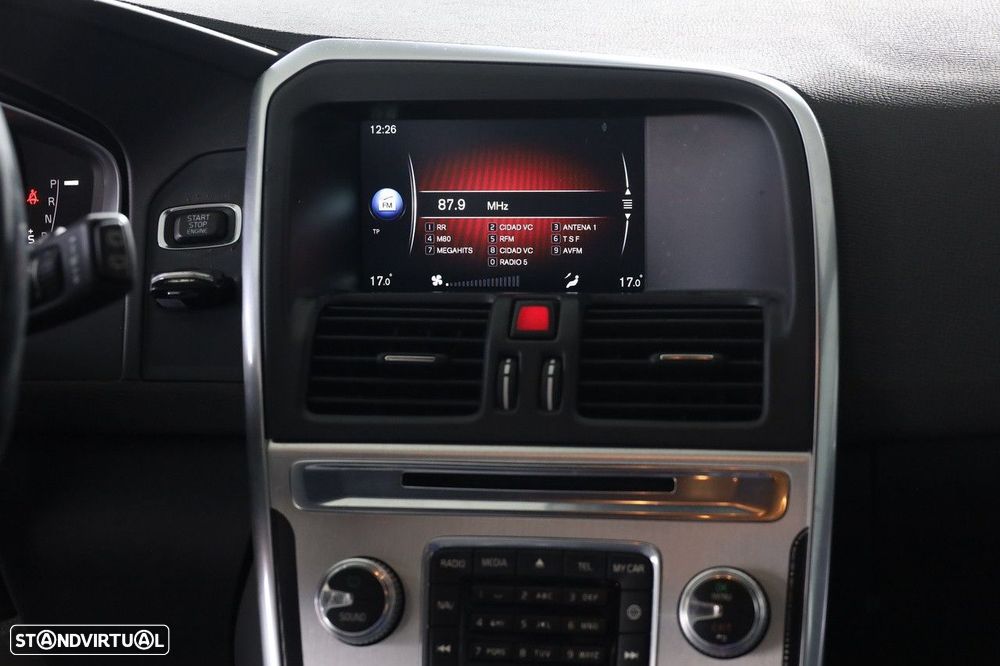 Volvo XC 60 2.0 D4 VOR Geartronic - 22