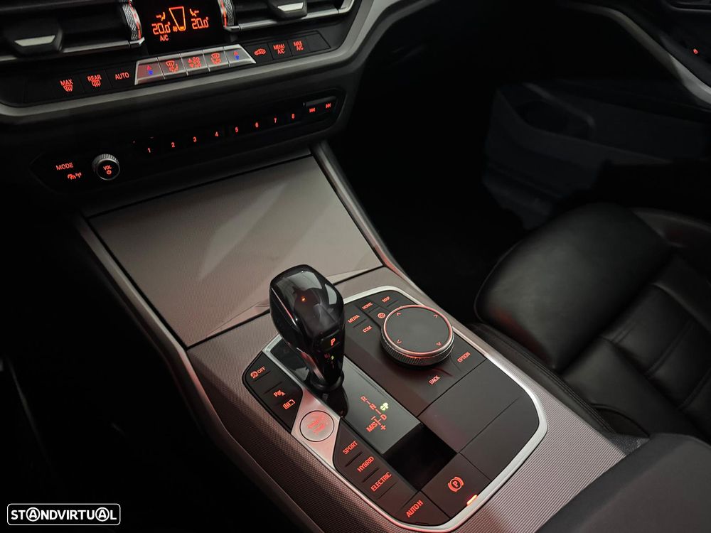 BMW 330 e Pack M Auto - 15