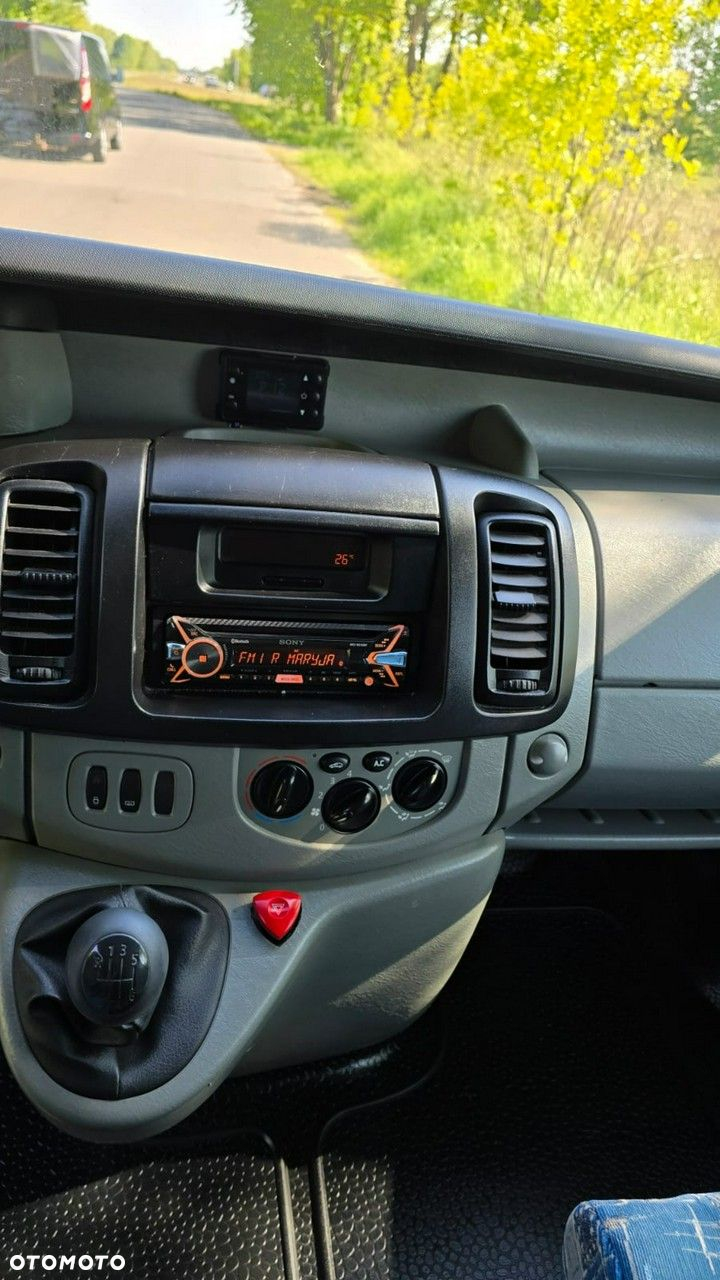Renault Trafic - 8