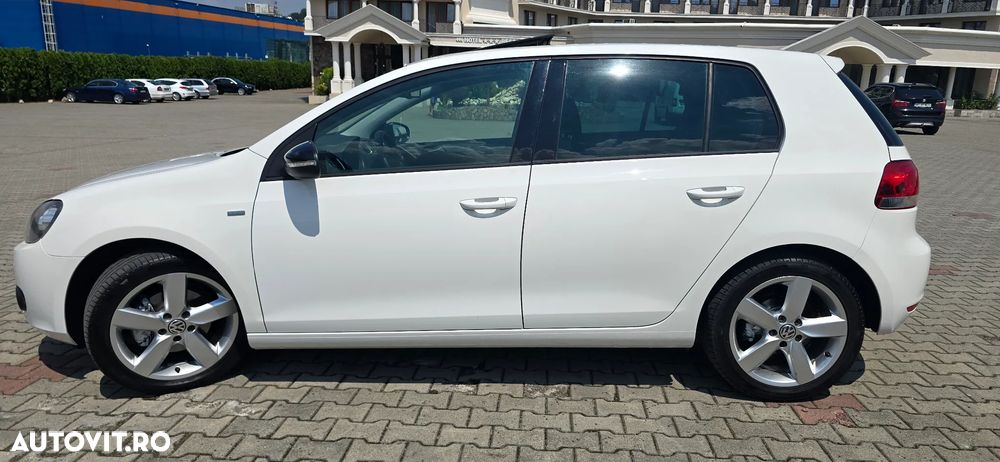 Volkswagen Golf 1.4 TSI MATCH - 2