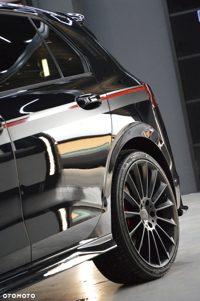 Volkswagen Golf GTI TCR 2.0 TSI OPF DSG - 19