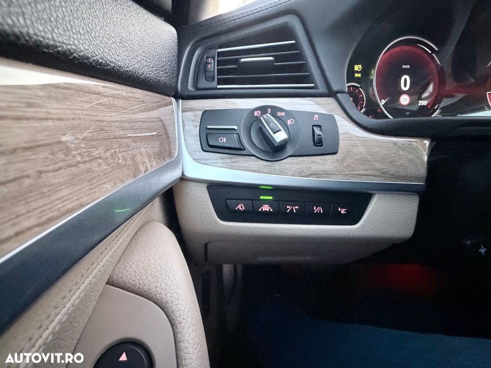 BMW Seria 5 530d xDrive AT - 21
