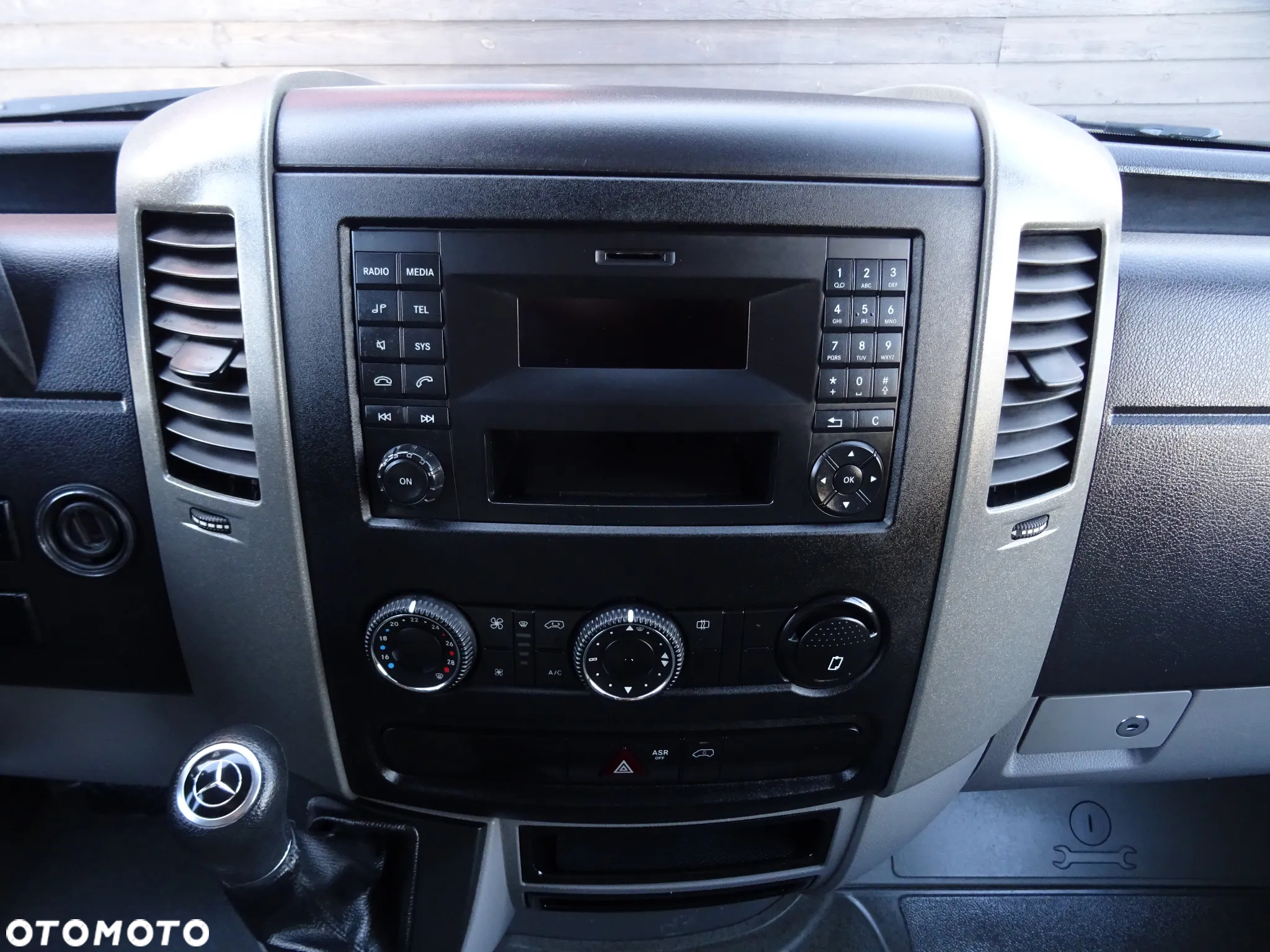 Mercedes-Benz SPRINTER - 20
