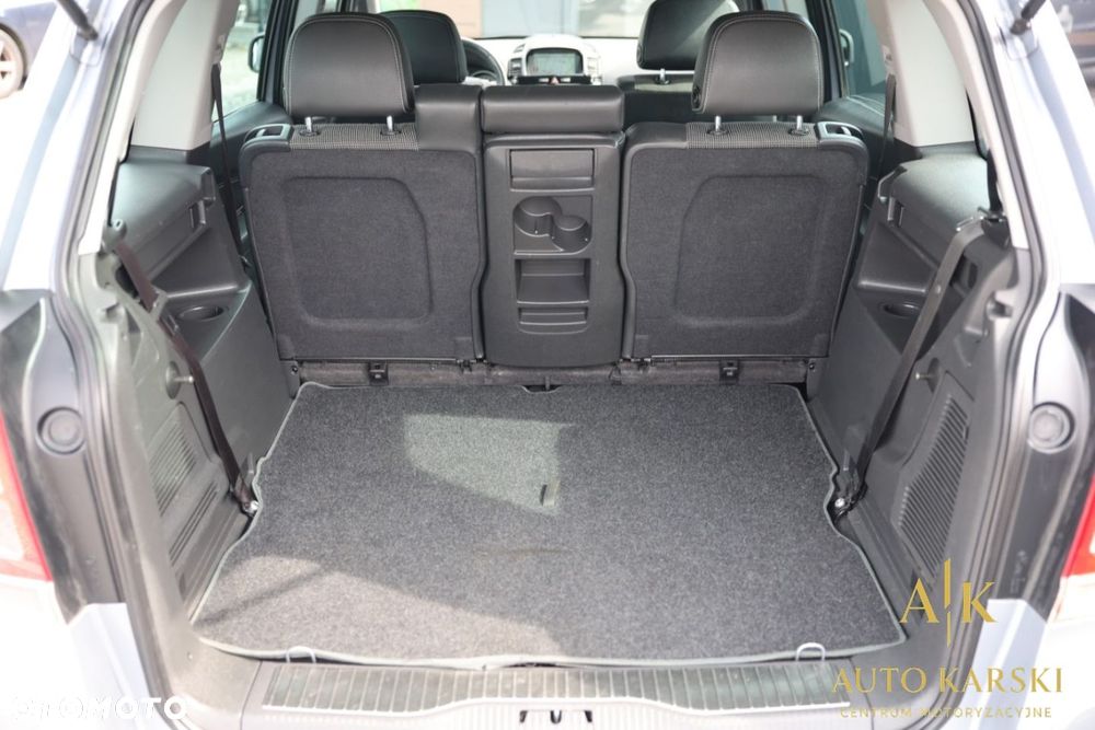 Opel Zafira - 41