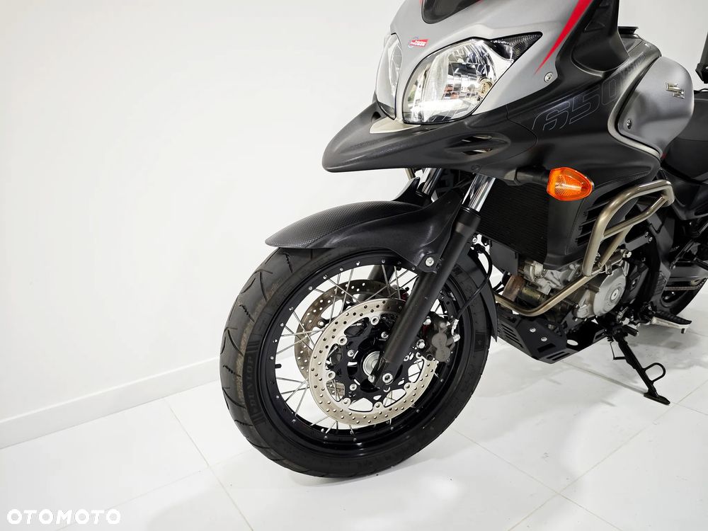 Suzuki V-STROM - 19