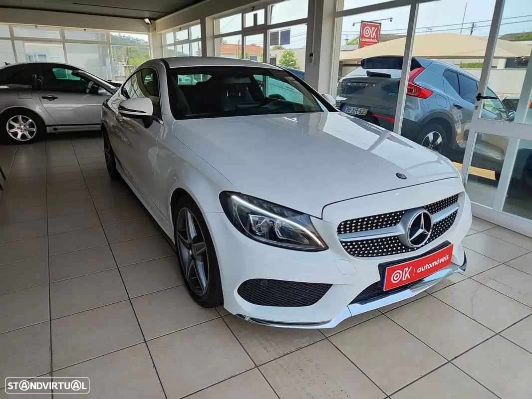 Mercedes-Benz C 220 d Coupe 9G-TRONIC AMG Line - 2