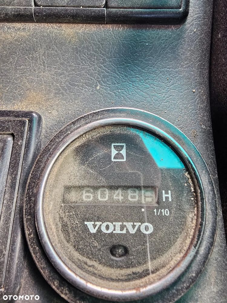 Volvo EC290BLC - 4