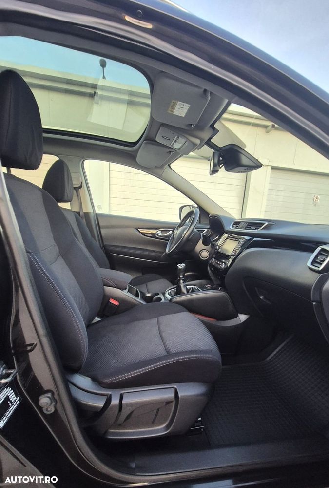 Nissan Qashqai 1.5 DCI TEKNA - 10