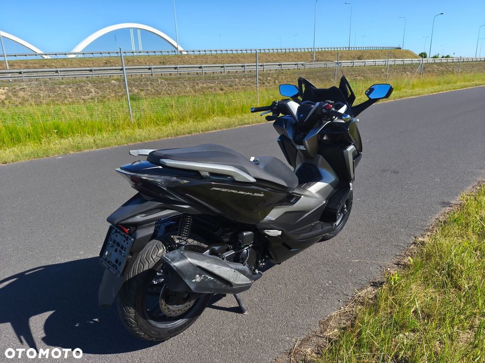 Honda NSS - 4