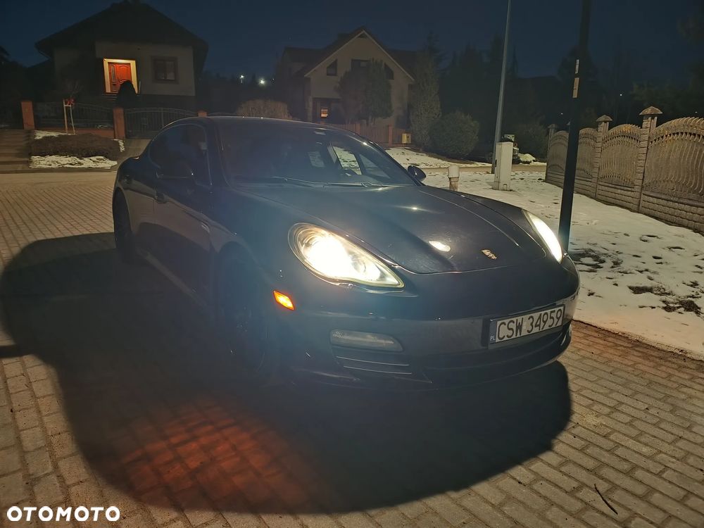 Porsche Panamera 4S PDK - 5