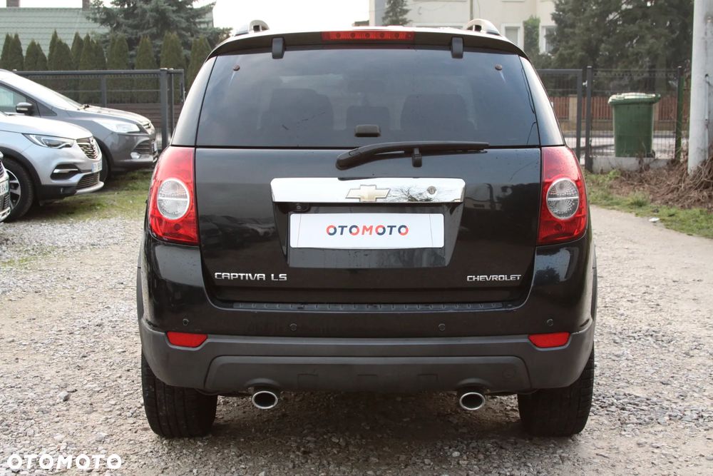 Chevrolet Captiva 2.0 2WD 7 Sitzer LS Family Edition - 9