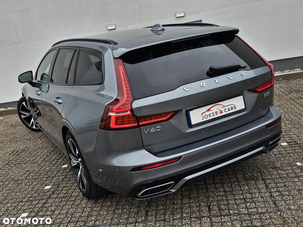 Volvo V60 D3 Geartronic R-Design - 19