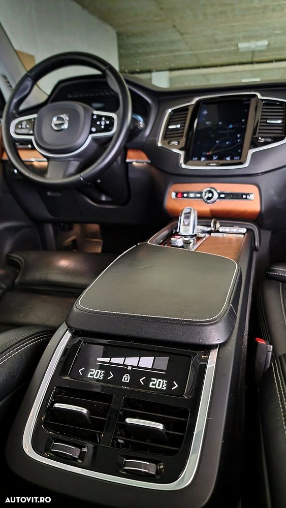 Volvo XC 90 T8 AWD Twin Engine Geartronic Inscription - 16