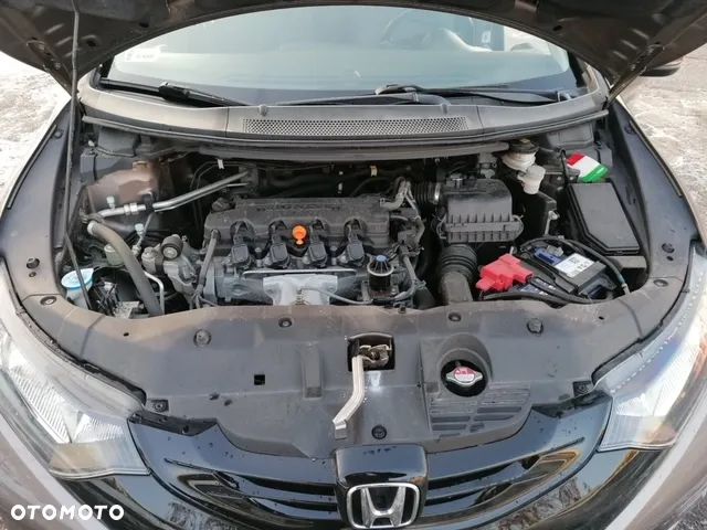 Honda Civic 1.8 Sport - 8