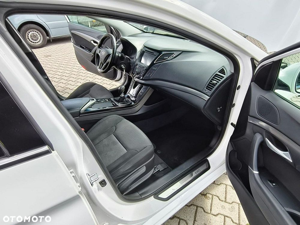 Hyundai i40 - 15
