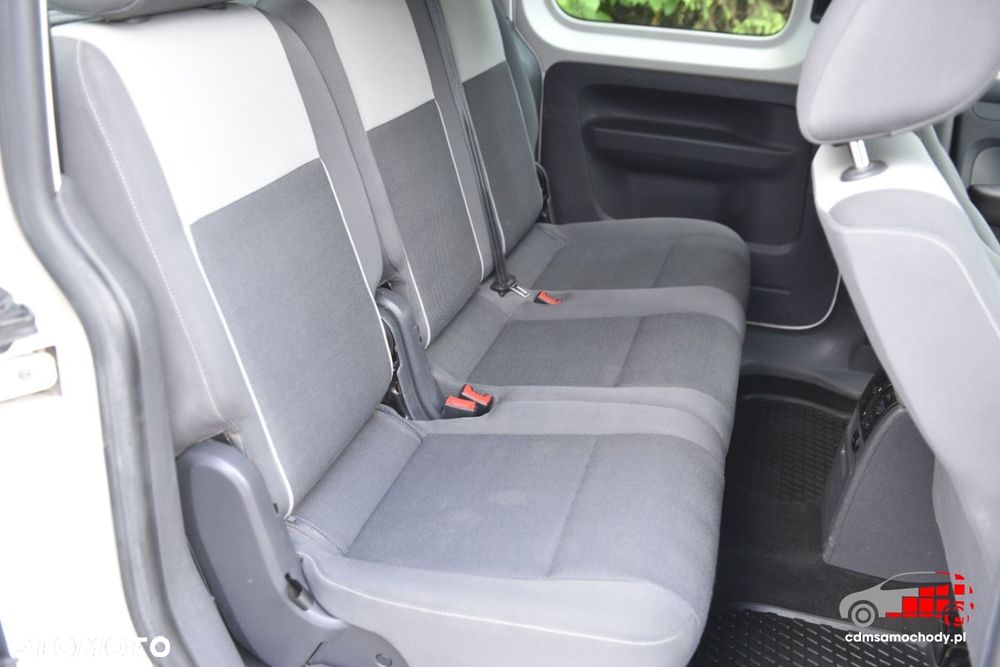 Volkswagen Caddy - 19