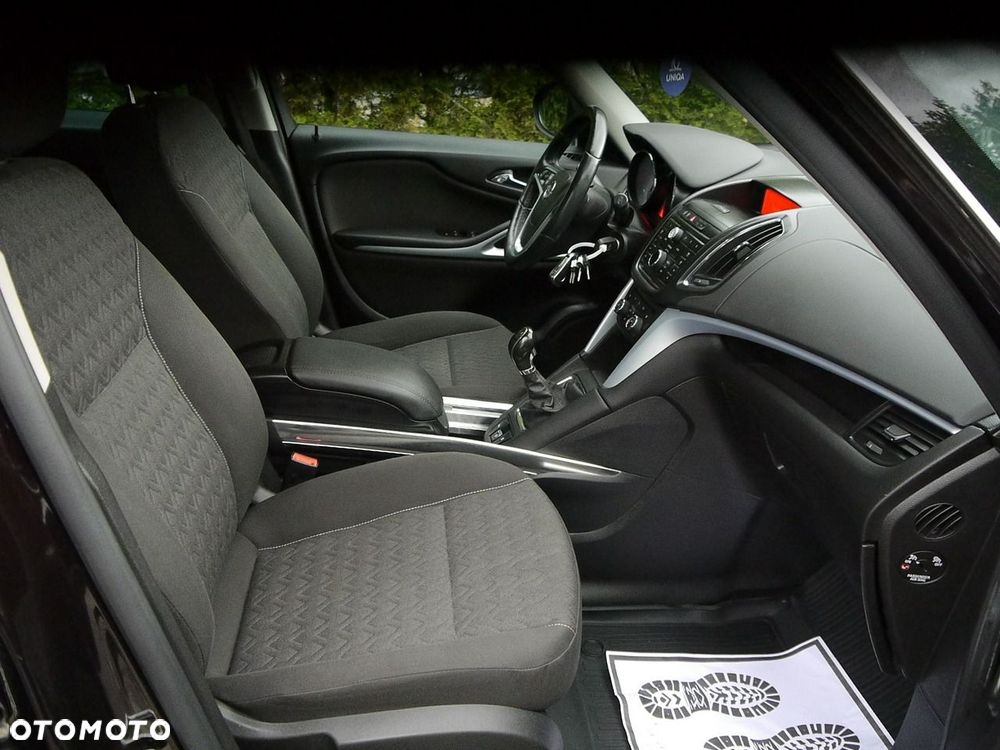 Opel Zafira 1.4 Turbo Active - 32