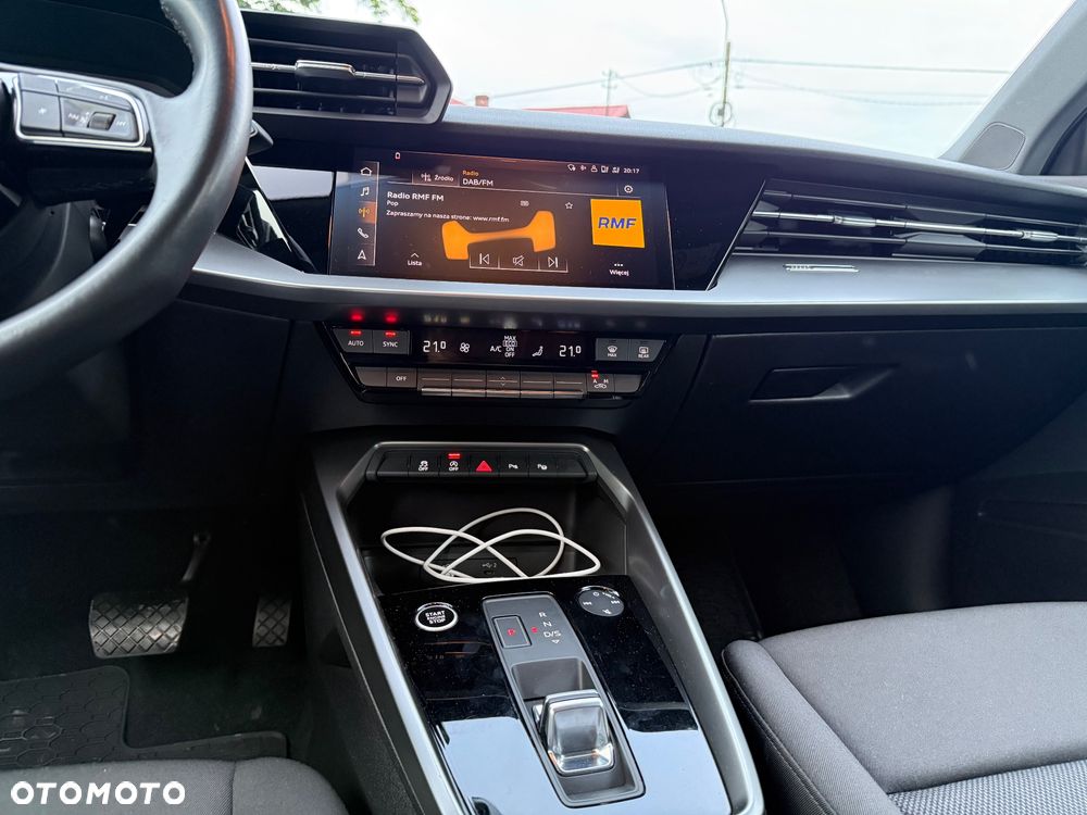 Audi A3 Sportback 1.5 TFSI Sport S tronic - 12