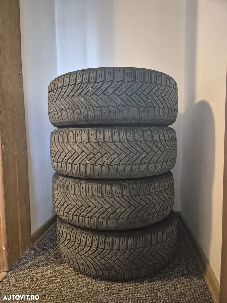 Volvo V40 D3 Aut. Momentum - 11