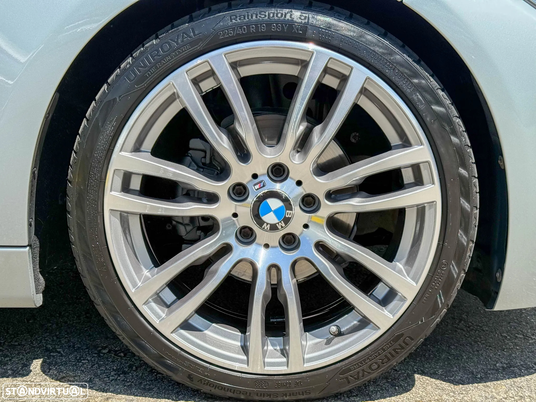 BMW 318 d Touring Auto Pack M - 5