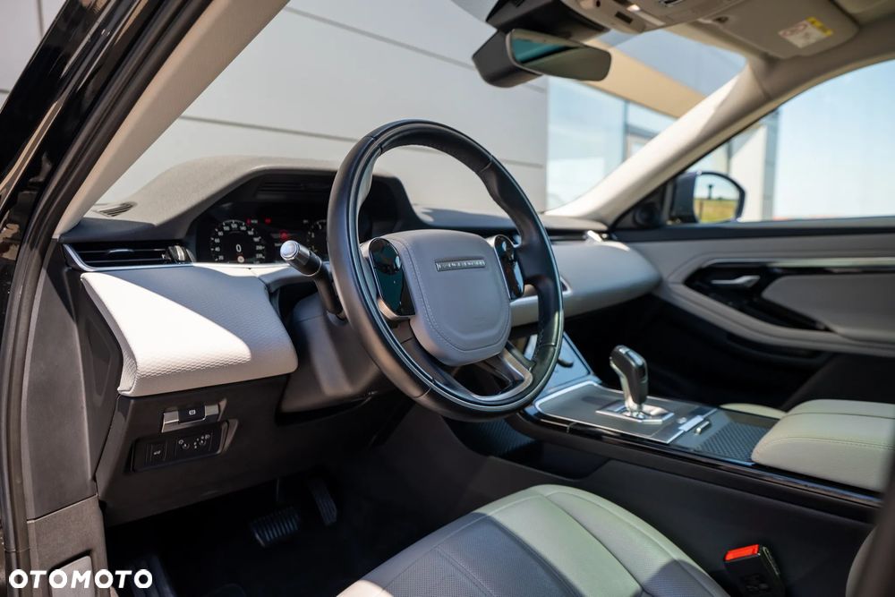 Land Rover Range Rover Evoque - 15