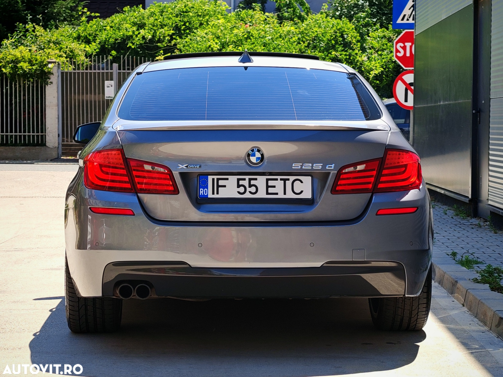 BMW Seria 5 525d xDrive AT - 13