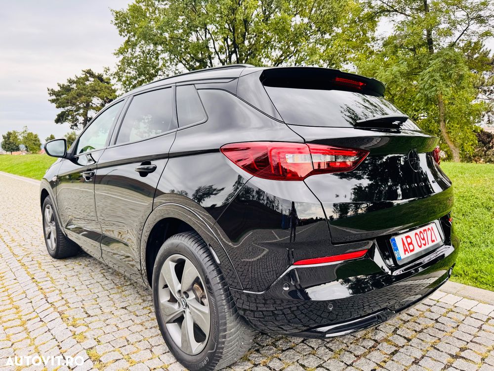 Opel Grandland 1.2 DI Automatik GS Line - 7