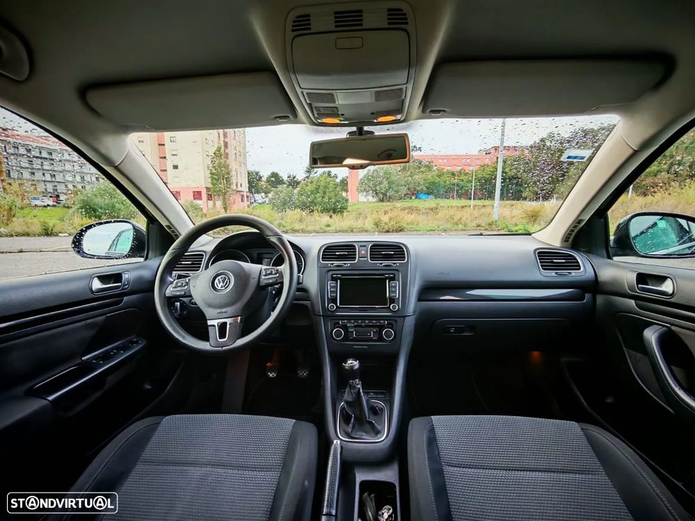 VW Golf Variant 1.6 TDi Confortline - 17