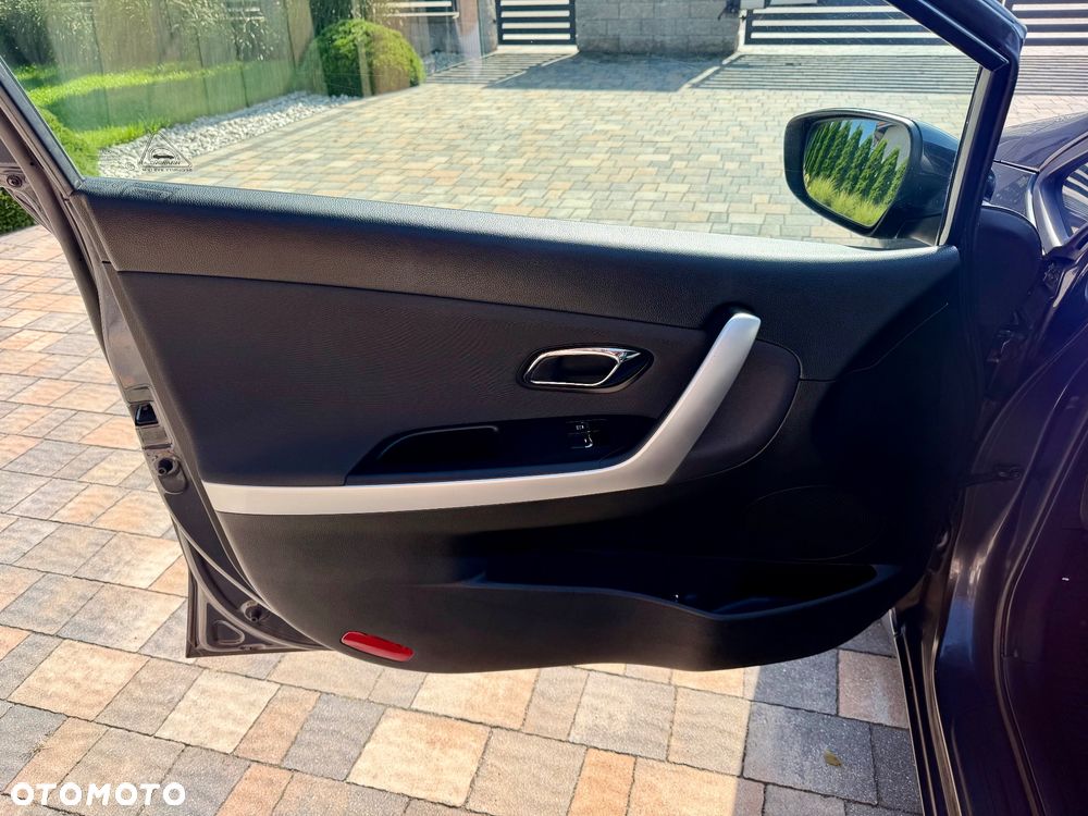 Kia Ceed 1.6 CRDi 136 ISG Vision - 10