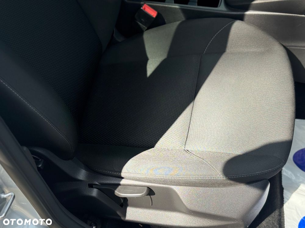 Ford Focus - 33