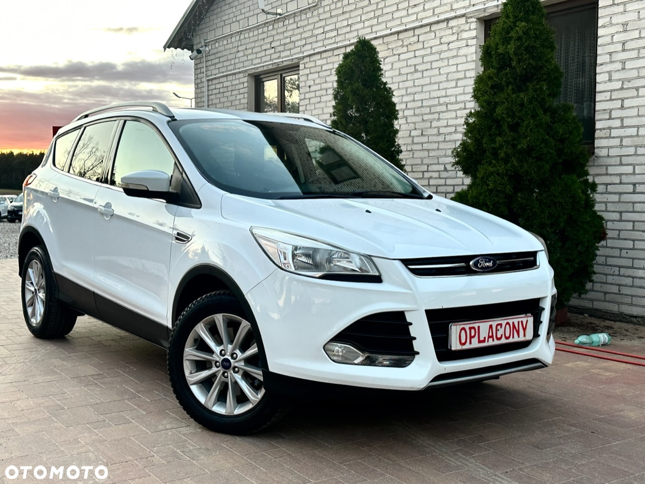 Ford Kuga 2.0 TDCi 2x4 Titanium - 5