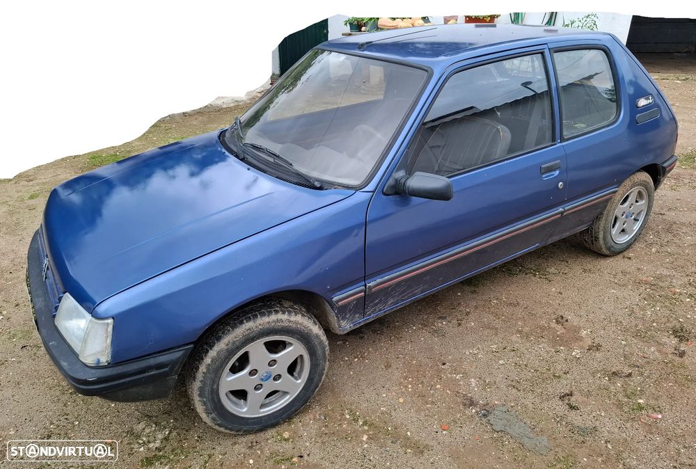 Peugeot 205 GLD 1.8 - 5