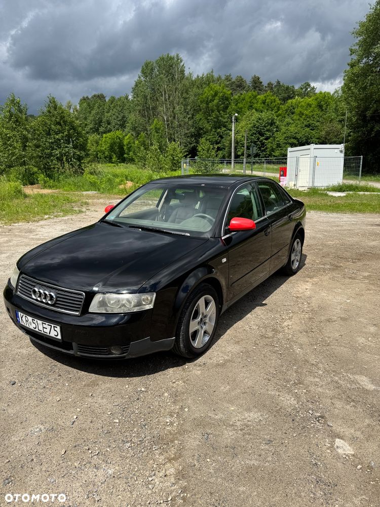 Audi A4 Limousine - 3