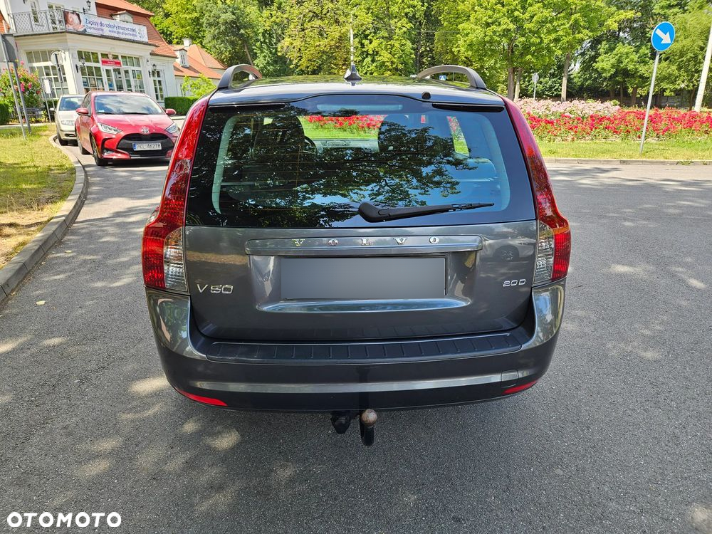 Volvo V50 - 10
