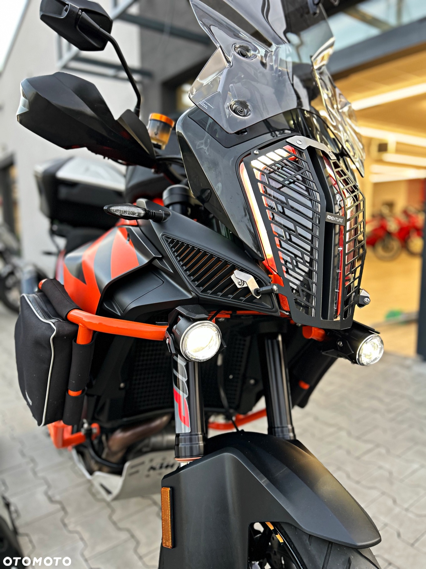KTM Adventure - 7