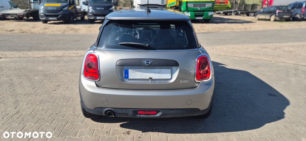 MINI ONE Standard - 11