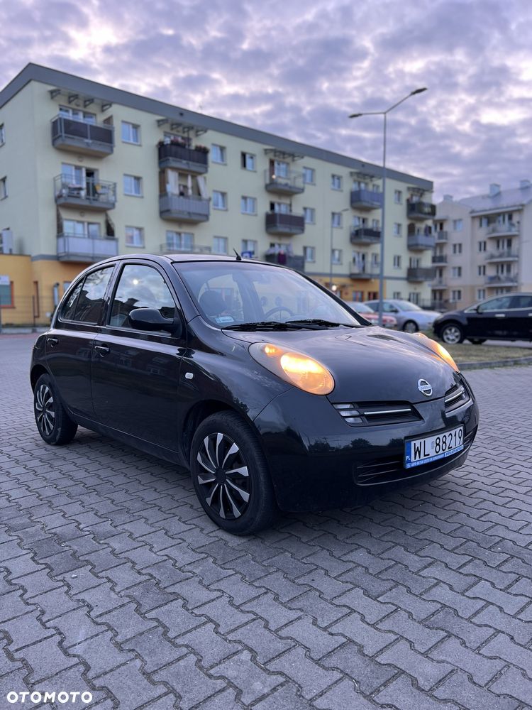Nissan Micra - 1