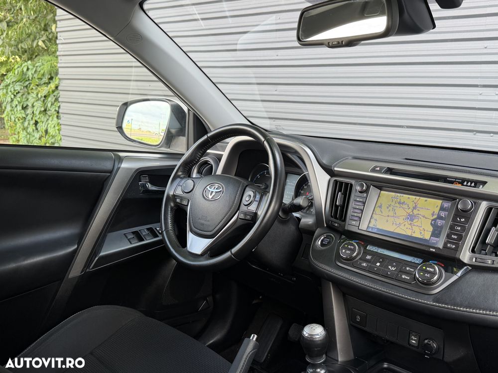 Toyota RAV4 2.0 D-4D 4x2 Start-Stop Edition-S - 8