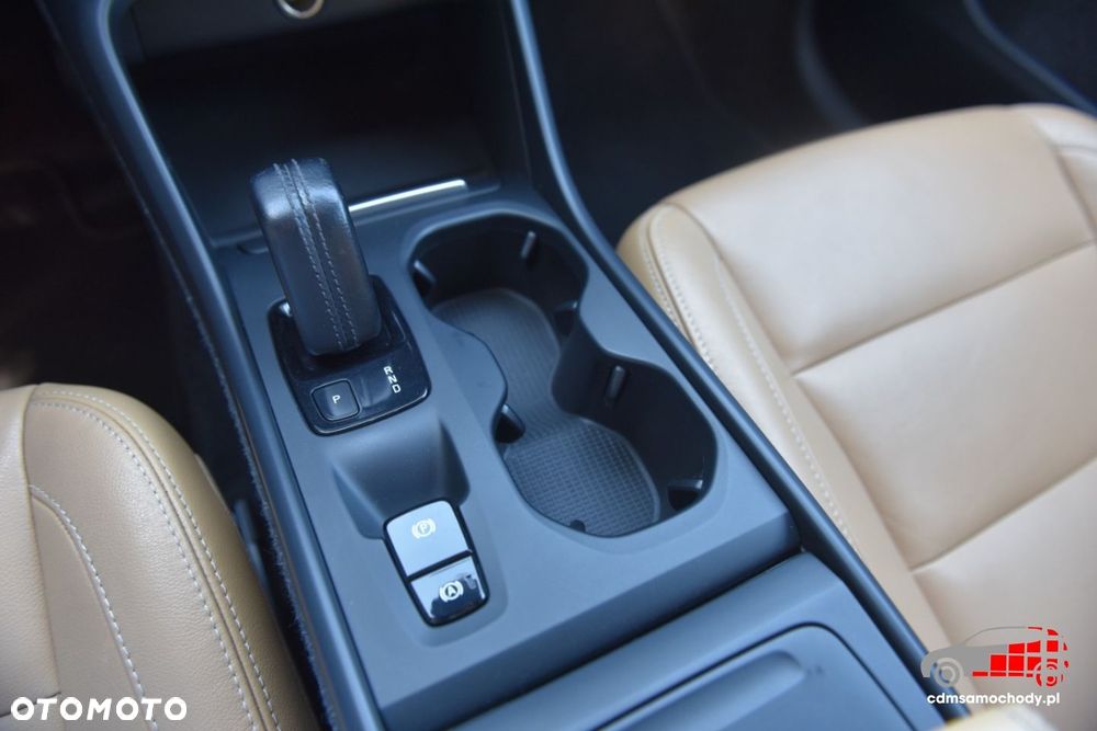 Volvo XC 40 - 31