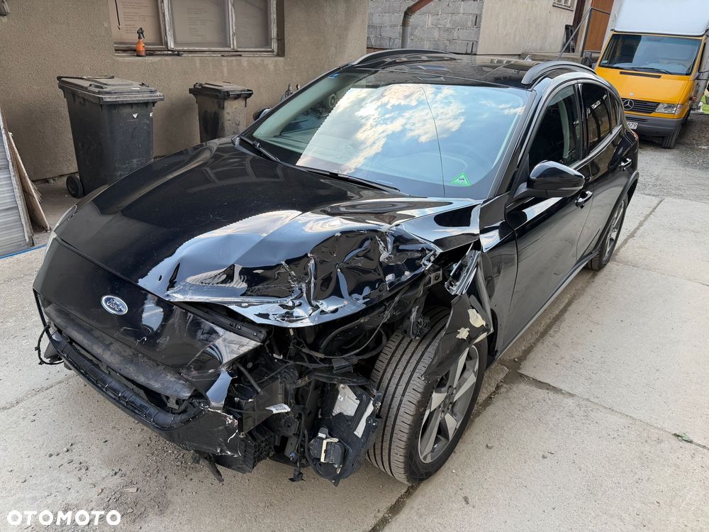 Ford Focus 1.0 EcoBoost Hybrid ACTIVE X - 2