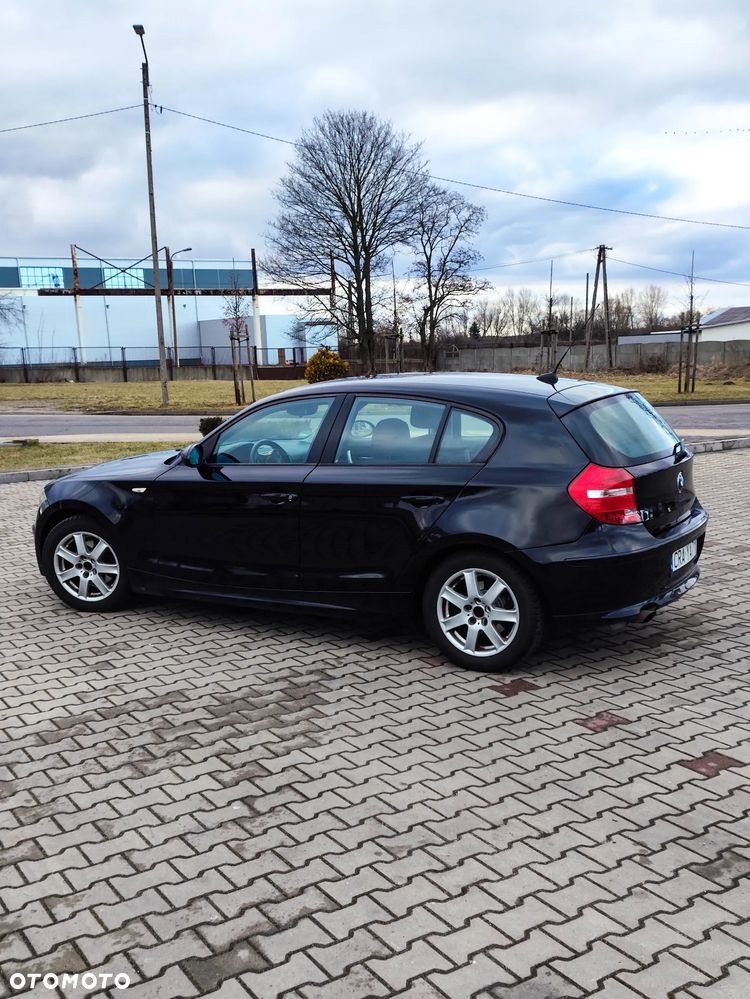 BMW Seria 1 116i - 1