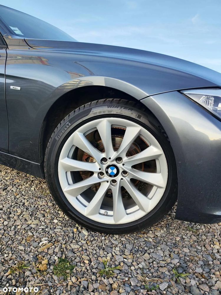 BMW Seria 3 318d Blue Performance - 16