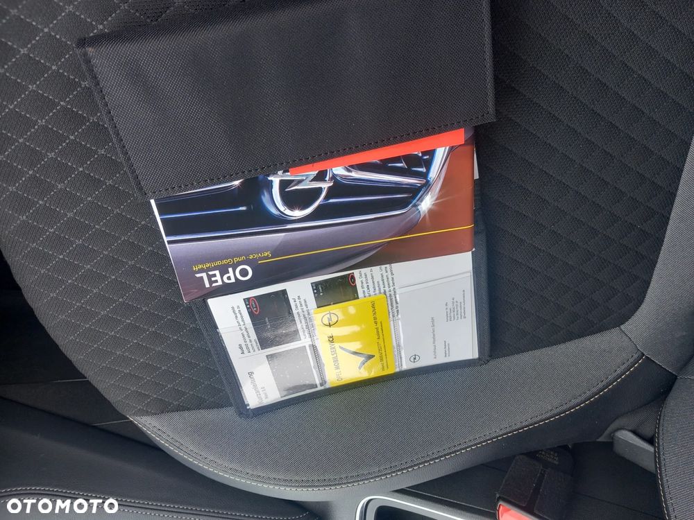 Opel Grandland X 1.6 T PHEV 4x4 Edition Business - 23
